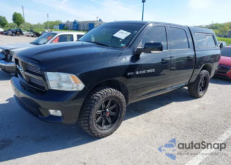 2012 Ram 1500 Sport из США, поврежденный, VIN 1C6RD7MT8CS271624